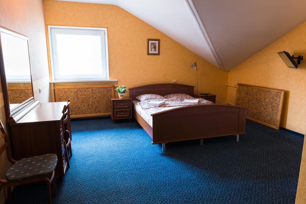 Hotel Runmis VNO Szoba fotó
