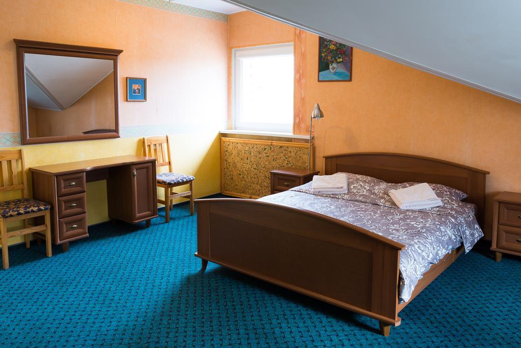 Hotel Runmis VNO Szoba fotó
