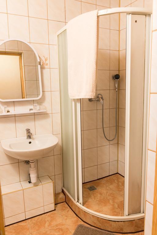 Hotel Runmis VNO Szoba fotó
